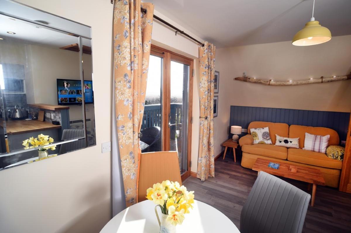 Rowan Cottage Self Catering Πόρτρι Εξωτερικό φωτογραφία